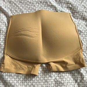 New！！ Seamless Gold Shapewear Shorts